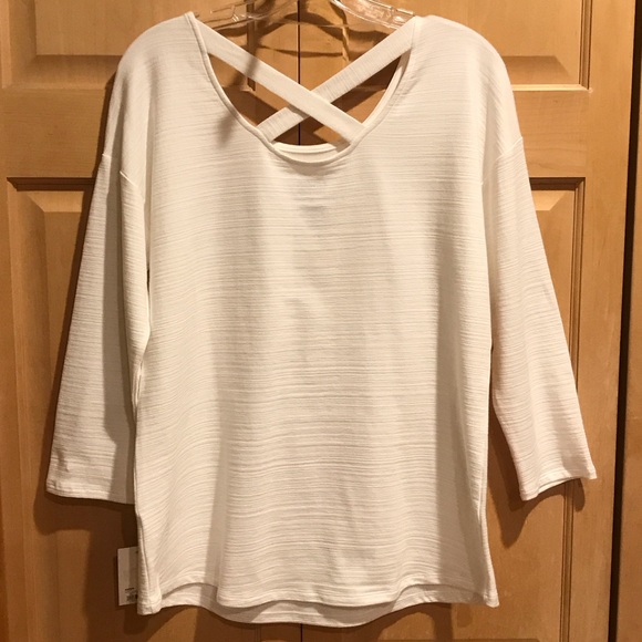 New Croft & Barrow White Crisscross Back Blouse - Picture 3 of 4